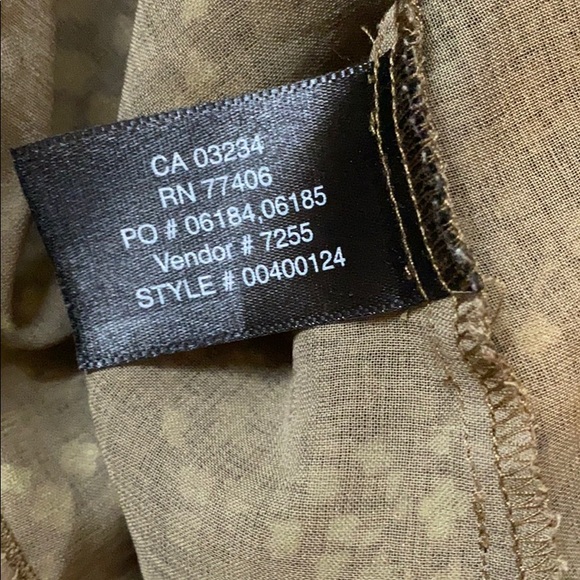 Club Monaco quatrefoil olive gold ruffle sleeve L - Picture 7 of 8